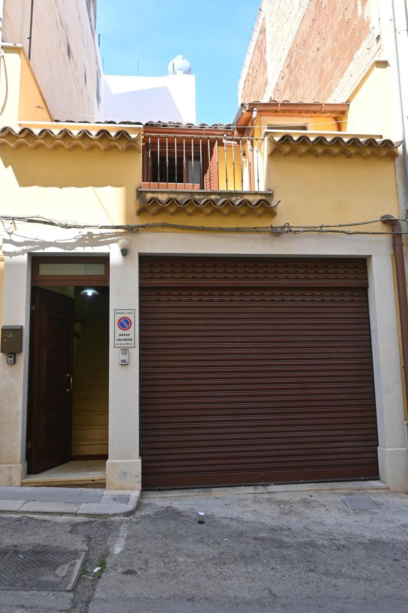 Casa Trezza Apartment Scicli Luaran gambar